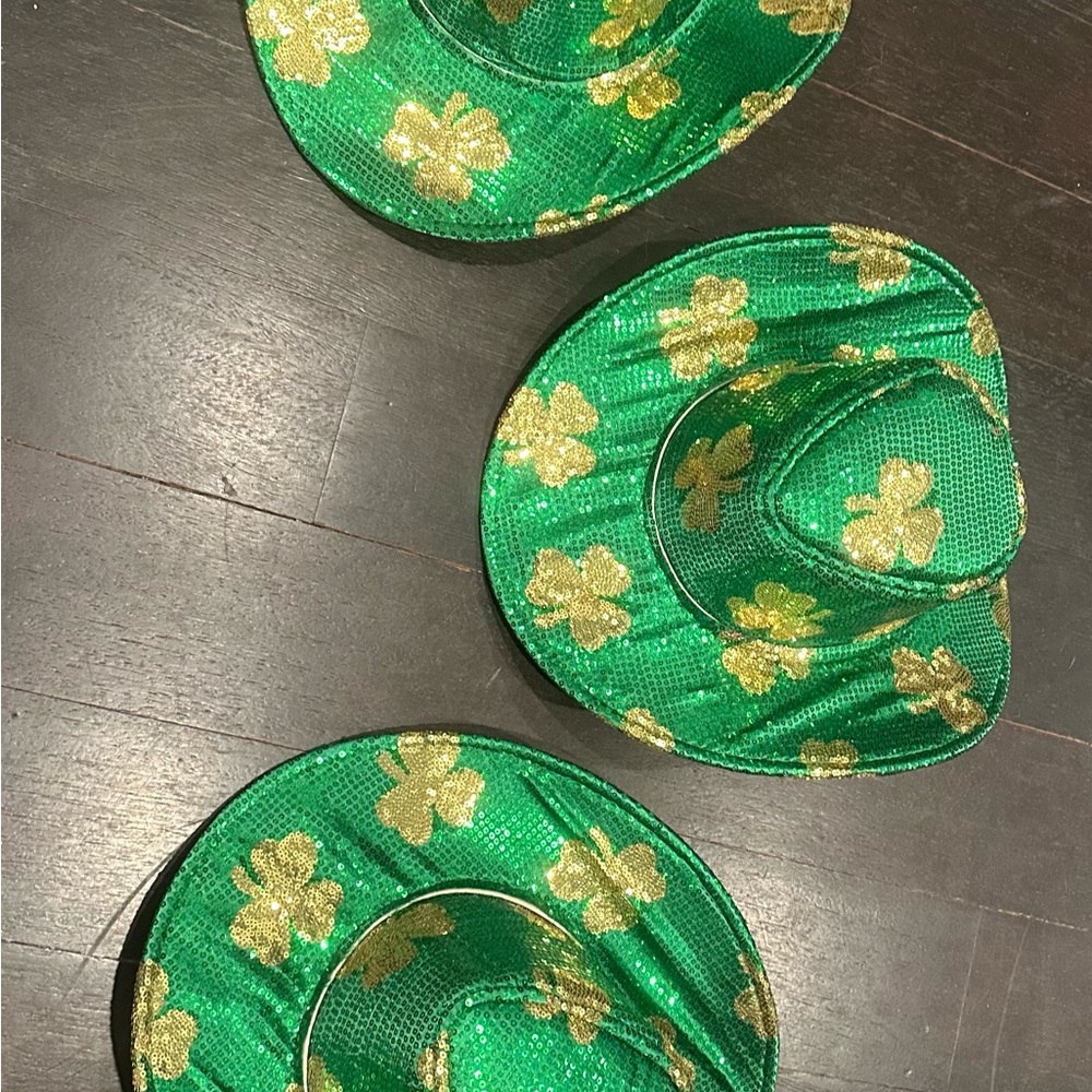 3 St Patrick’s day unisex os Green Sequin Cowboy Hat with Gold Shamrocks